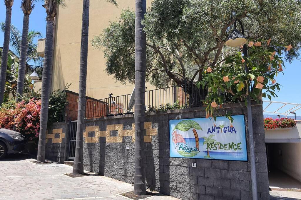 Appartamento Sicilia, Mansarda le due terrazze Mascali Esterno foto