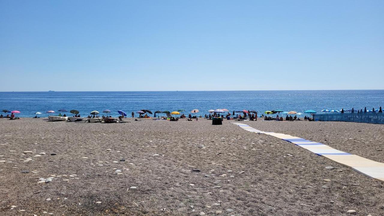 Appartamento Sicilia, Mansarda le due terrazze Mascali Esterno foto